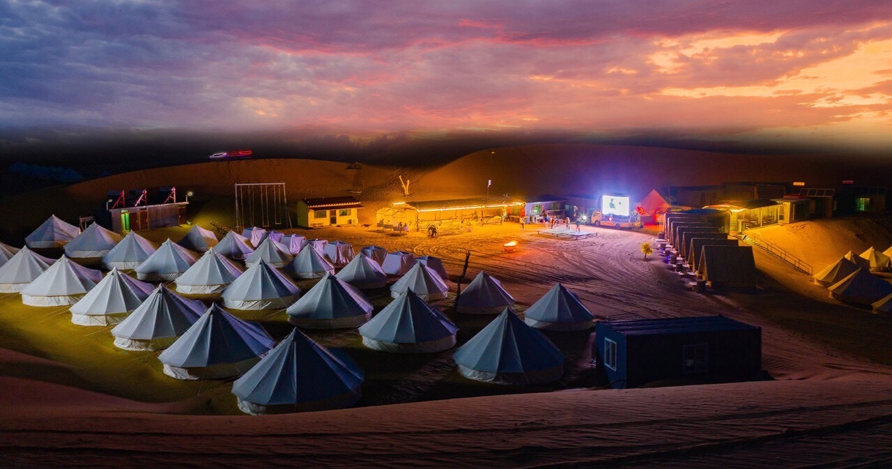 沙坡头星空露营 - 夜晚观星体验